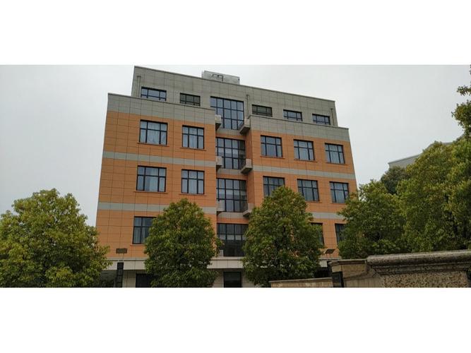 建設(shè)工程施工中的質(zhì)量管理與安全保障——以江蘇眾集建設(shè)工程為例